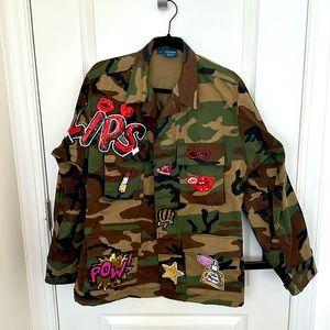 Stylish embroidered BDU jacket